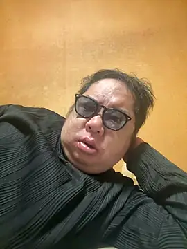 punk0805 online show from February 4, 10:54 am