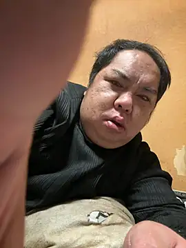 punk0805 online show from February 6, 11:39 am