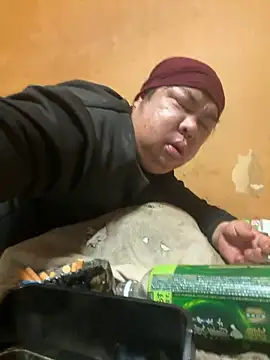 punk0805 online show from February 10, 7:13 pm