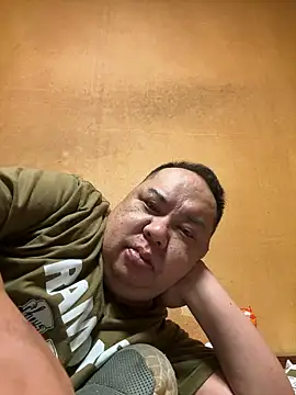 Snapshot of punk0805 chatting on October 8, 11:56 am punk0805 online show from October 8, 11:56 am