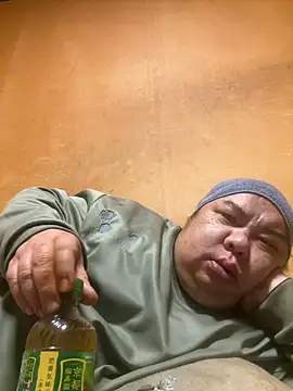 punk0805 online show from February 14, 5:13 pm