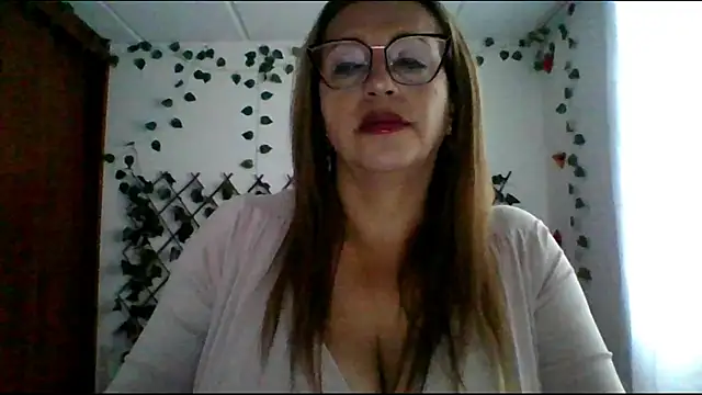 RossanaLionheart online show from November 21, 7:35 pm