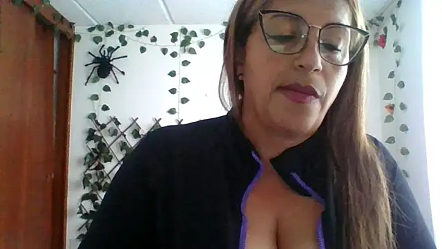 RossanaLionheart online show from November 2, 12:21 pm