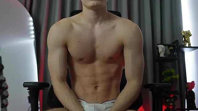 Max cortes1 online show from April 2, 4:57 pm