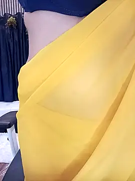 Mishika Gill online show from January 14, 2:15 am