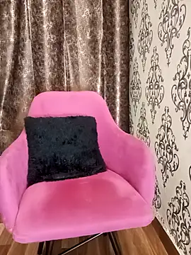 Snapshot of Mishika_Gill chatting on January 17, 4:06 am Mishika Gill online show from January 17, 4:06 am