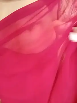 Snapshot of Mishika_Gill chatting on March 6, 3:24 am Mishika Gill online show from March 6, 3:24 am