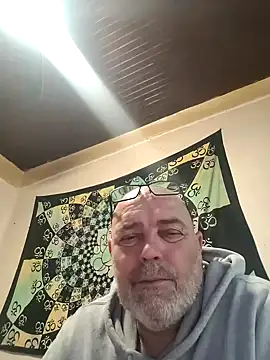 bobosse83 online show from March 22, 1:53 am