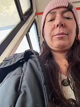 eveangelll online show from January 17, 8:40 am