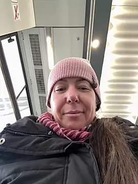 eveangelll online show from March 1, 6:57 am