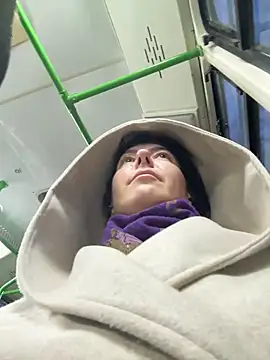 eveangelll online show from February 10, 5:06 am