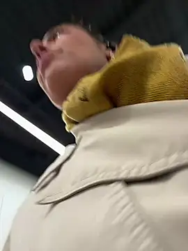 eveangelll online show from April 1, 7:20 am