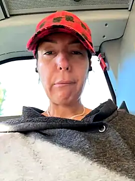 eveangelll online show from November 3, 7:57 am