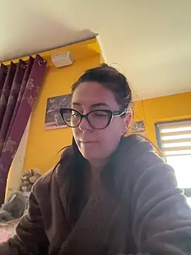 eveangelll online show from March 28, 9:10 am