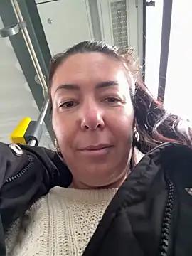 eveangelll online show from March 29, 7:10 am