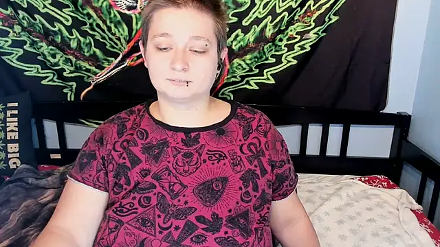 Snapshot of Chloenightmare chatting on November 1, 9:30 pm Chloenightmare online show from November 1, 9:30 pm