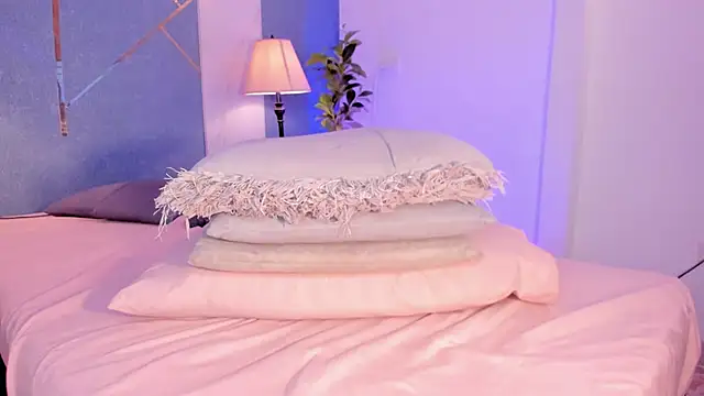 Voluptupus-girl online show from December 1, 9:04 pm