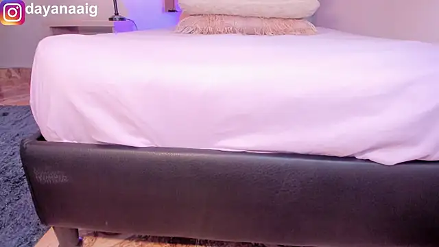 Voluptupus-girl online show from November 15, 4:44 pm