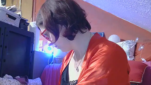 lanax online show from March 20, 1:12 pm