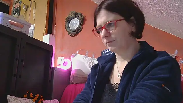 lanax online show from January 6, 1:48 pm