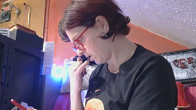 lanax online show from October 30, 12:25 pm