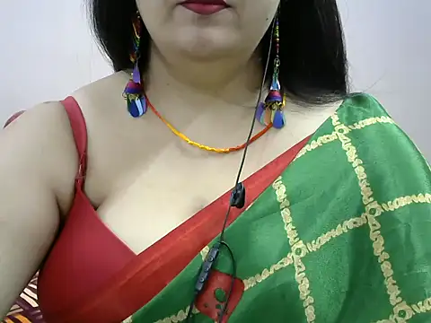 Snapshot of Shruti_139 chatting on September 15, 6:41 pm Shruti 139 online show from September 15, 6:41 pm
