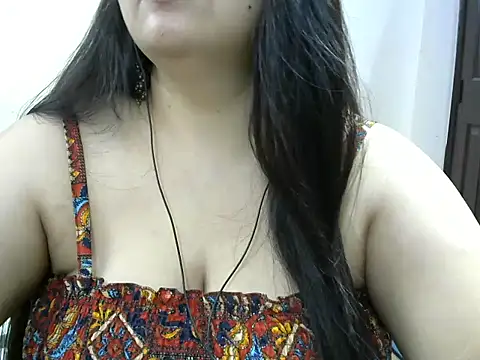 Shruti 139 online show from July 28, 8:52 pm