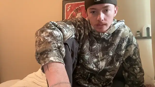 Snapshot of younghungginger chatting on December 7, 8:00 pm younghungginger online show from December 7, 8:00 pm