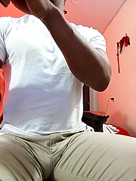 AlejoKhalifa  online show from March 6, 12:05 am