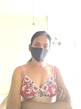 sunita6009 online show from July 1, 3:07 am