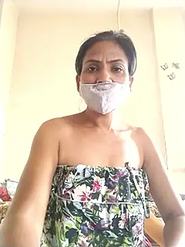 sunita6009 online show from May 17, 4:23 am