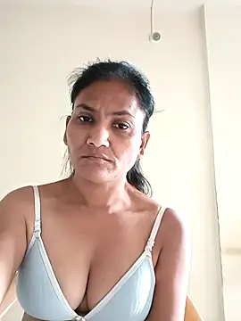 sunita6009 online show from September 28, 8:43 am