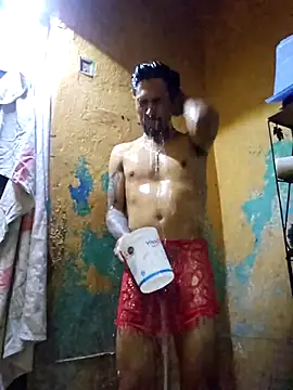 Snapshot of pene_latinoriico chatting on December 18, 8:52 am pene latinoriico online show from December 18, 8:52 am