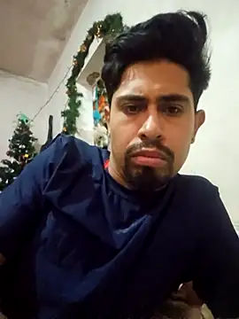 Snapshot of pene_latinoriico chatting on December 22, 3:01 pm pene latinoriico online show from December 22, 3:01 pm