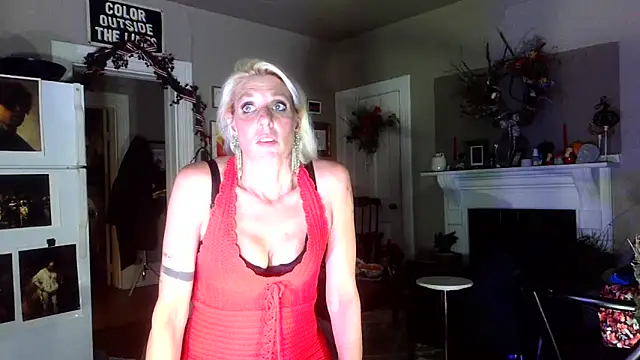 Glamazonx online show from November 28, 12:22 am