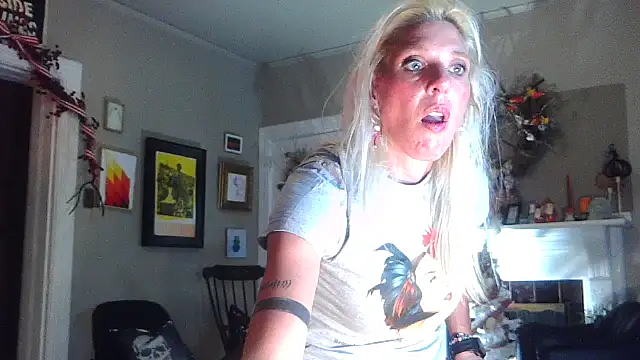 Glamazonx online show from November 17, 12:03 am