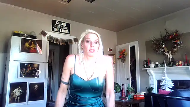 Glamazonx online show from November 12, 10:24 pm