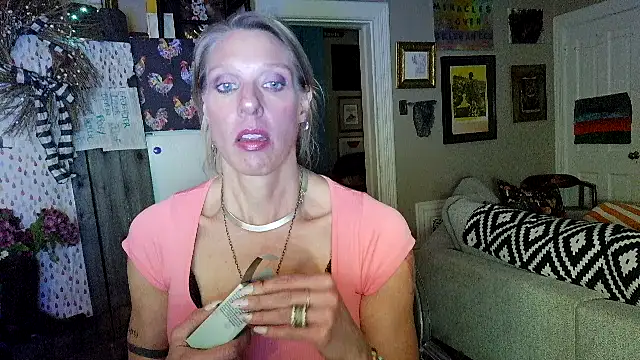 Glamazonx online show from April 4, 4:08 am