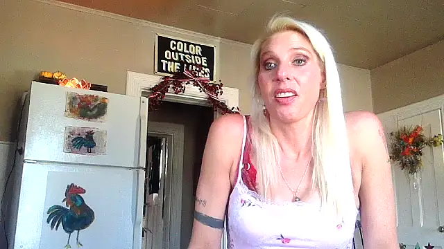 Glamazonx online show from November 18, 8:12 pm