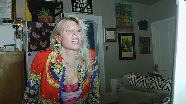 Glamazonx online show from February 24, 2:12 am