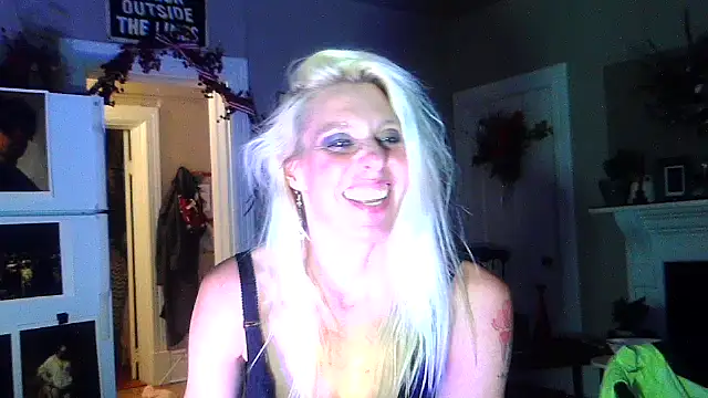 Glamazonx online show from November 26, 2:33 am