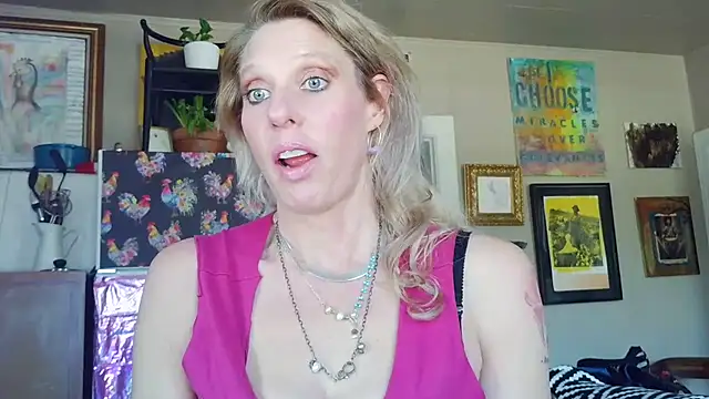 Glamazonx online show from March 7, 10:59 pm