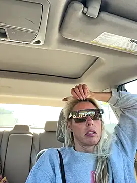 Glamazonx online show from October 1, 4:44 pm