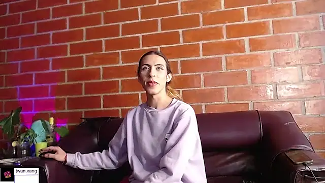 Trix fiore oficial online show from March 28, 8:54 pm