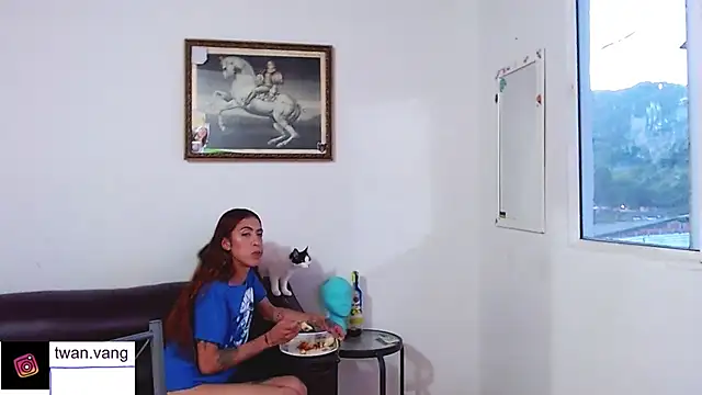 Snapshot of Trix_fiore_oficial chatting on September 8, 11:15 pm Trix fiore oficial online show from September 8, 11:15 pm