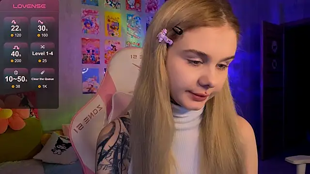 Britney Lynch online show from February 11, 8:09 pm