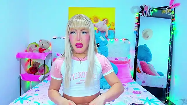 Candy Candy   online show from October 17, 12:36 am