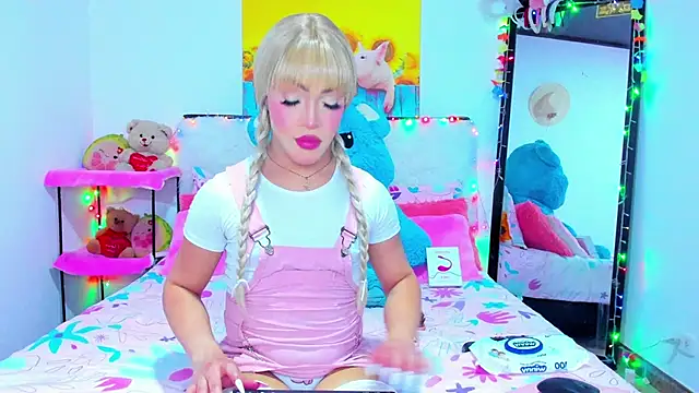 Candy Candy   online show from October 24, 9:36 pm