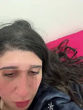 lylyacachonda online show from March 22, 7:59 pm