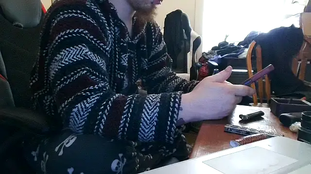 Snapshot of Thehotfox@xh chatting on February 26, 6:41 pm Thehotfoxxh online show from February 26, 6:41 pm